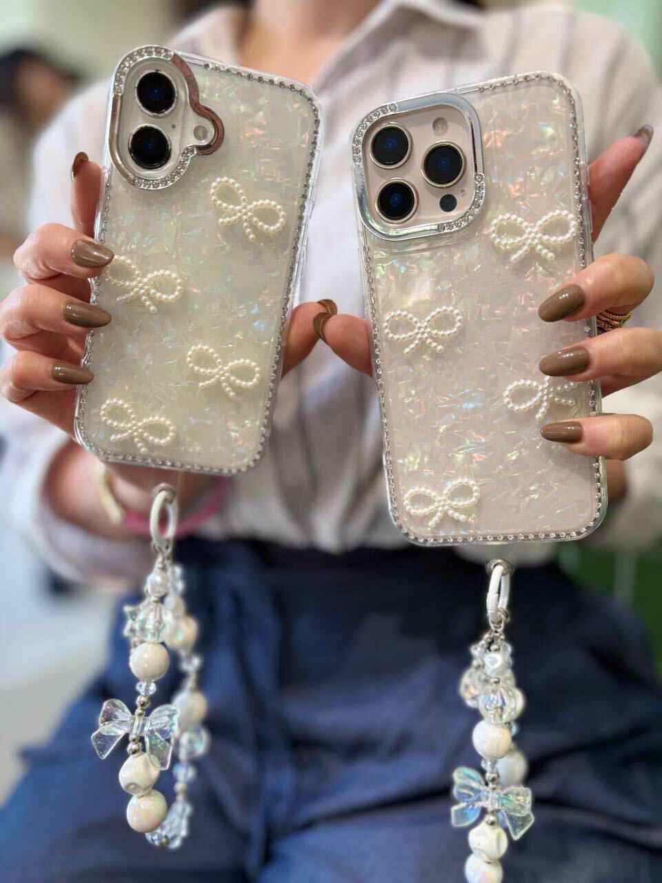 Holographic Pearl Bow Case with Luxury Bead Charm for iPhone