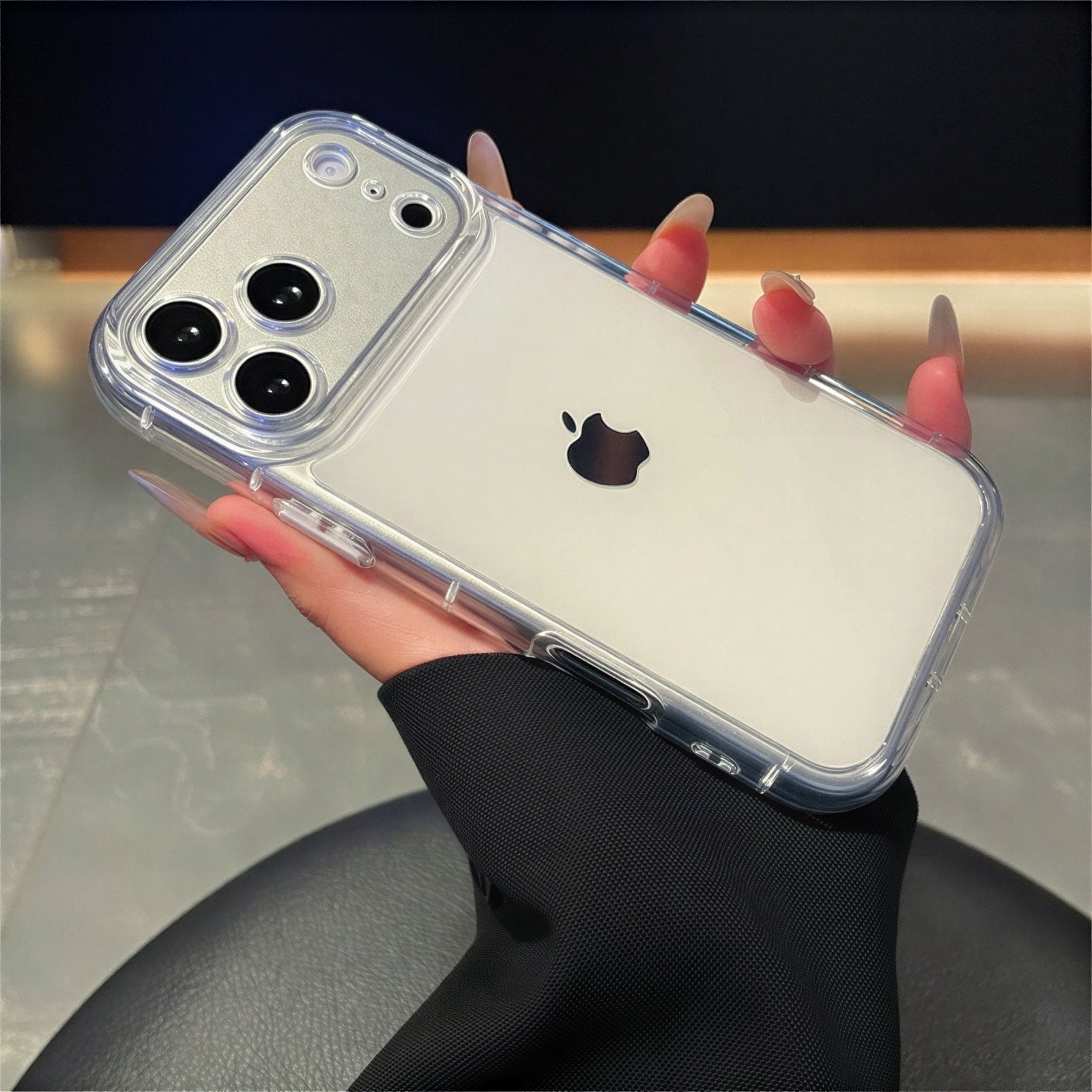 White Aesthetic Transparent Case for iPhone