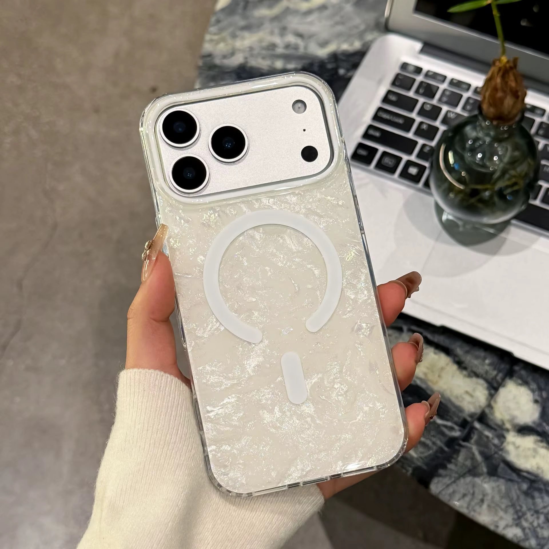 3D Marble Holographic Mag Safe Case for iPhone - White