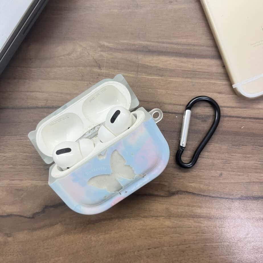 Cute Butterfly Case with Charms for Airpods - Airpods Pro and Pro 2