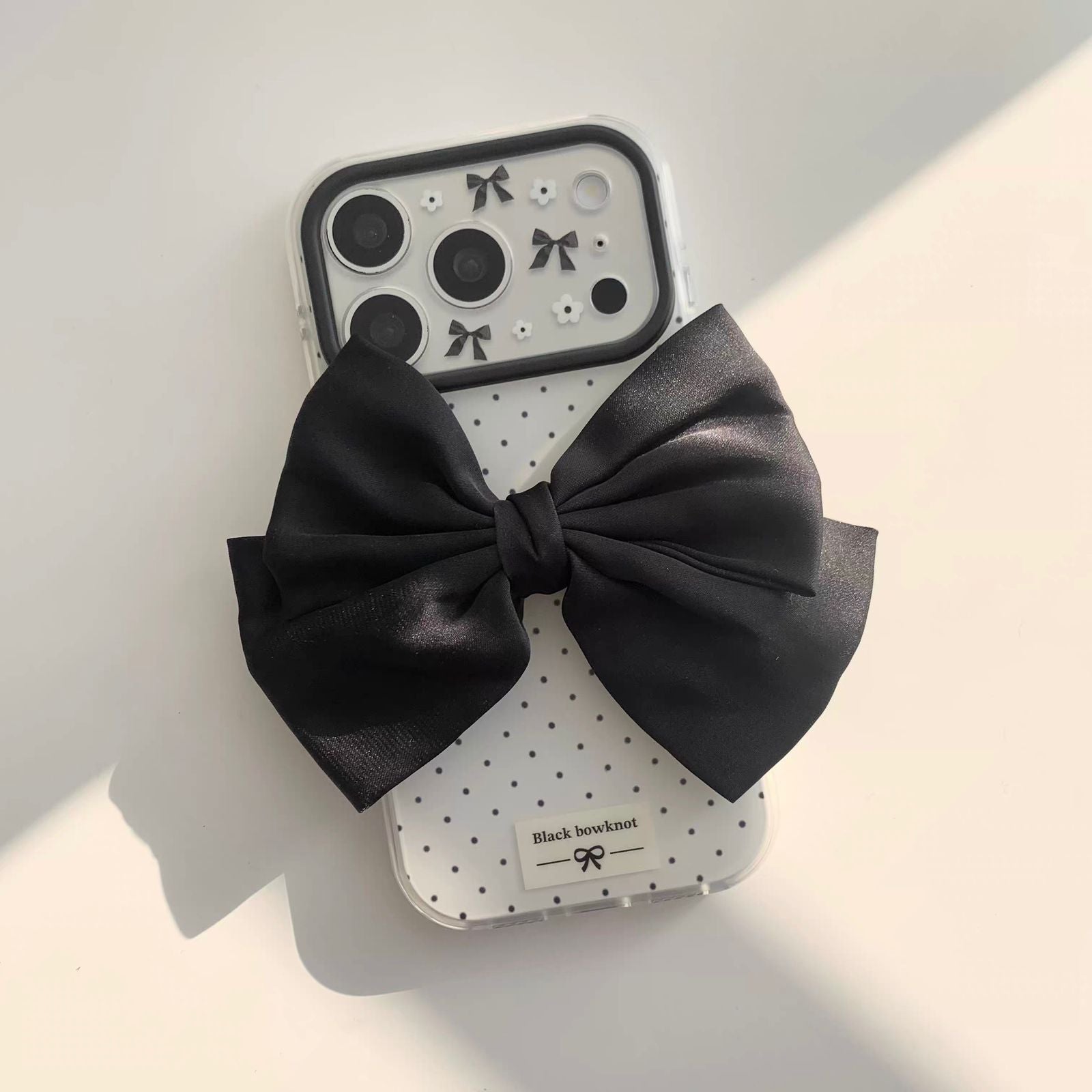 Pretty in Black Case with big Bow for iPhone