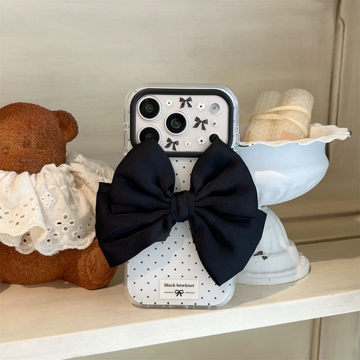 Pretty in Black Case with big Bow for iPhone