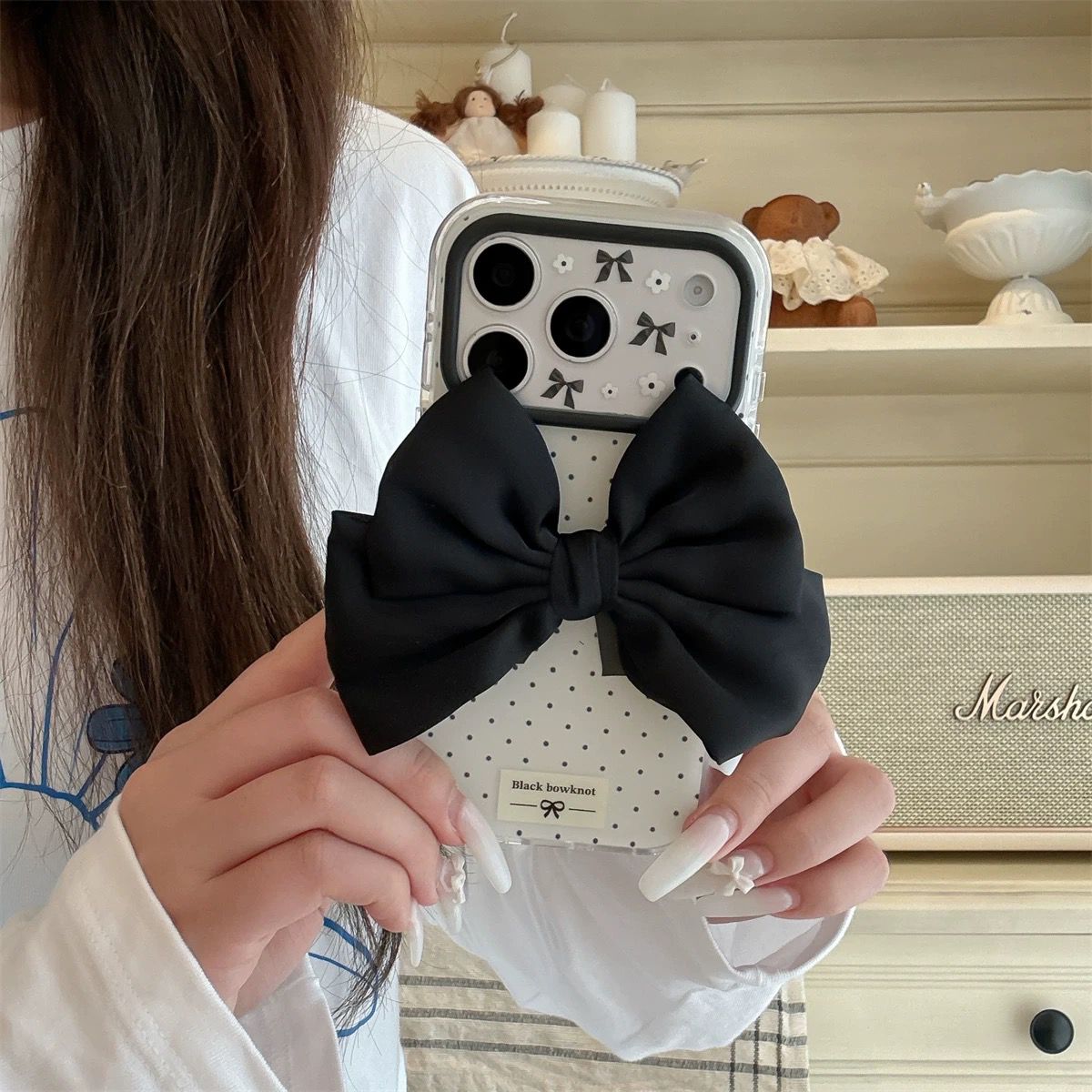 Pretty in Black Case with big Bow for iPhone