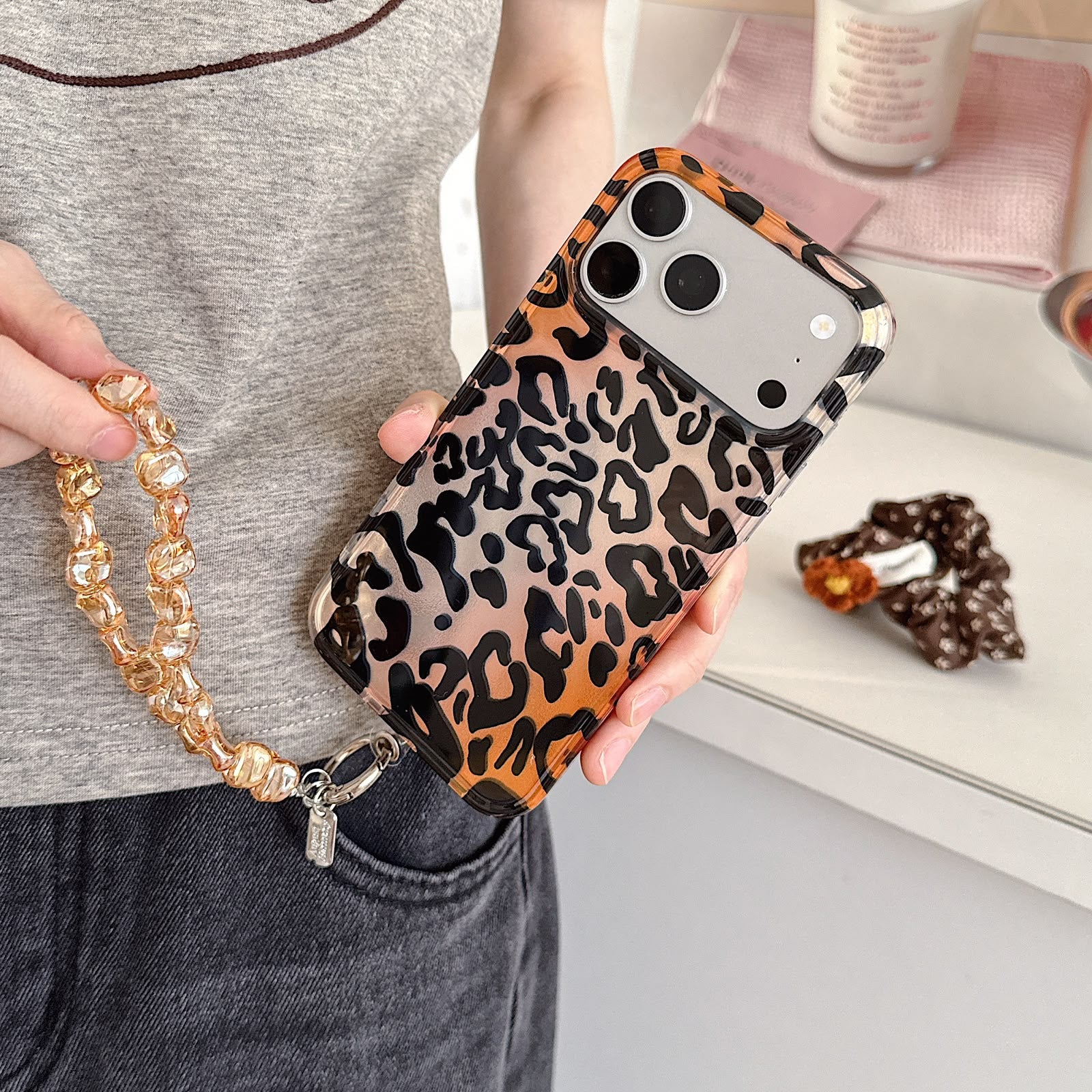 Holographic Leopard Chic Case with Charm for iPhone