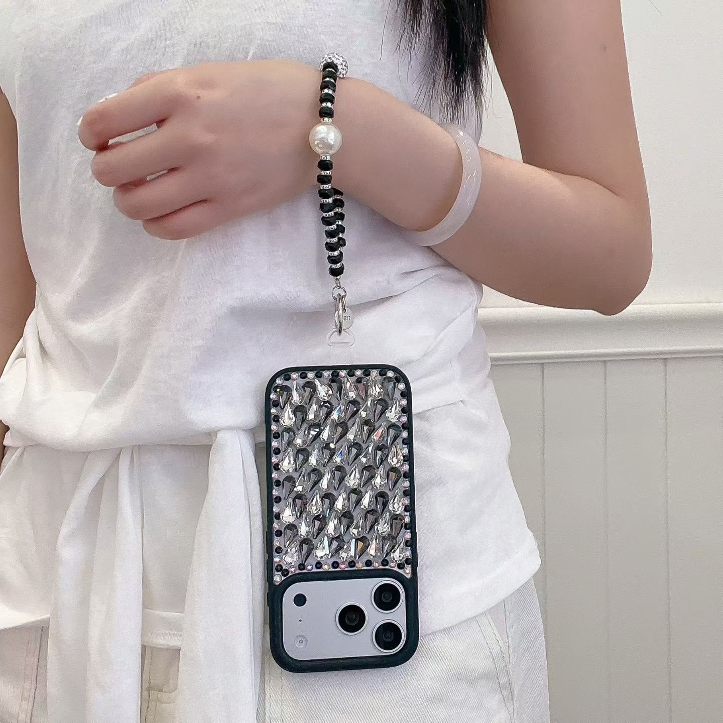 Luxe Crystal Studded Case with Elegant charm for iPhone - Black