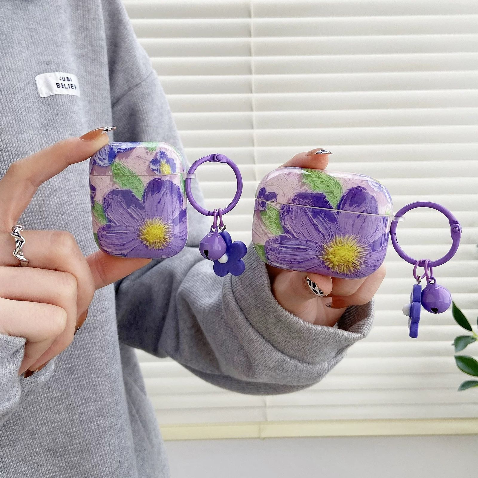 Lilac floral Case with Charms for Airpods - Airpods Pro and Pro 2
