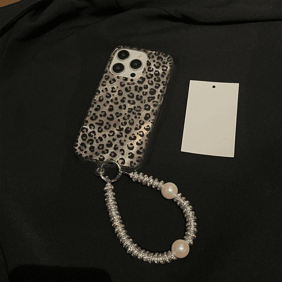Leopard theme phone cases with charm for iPhone
