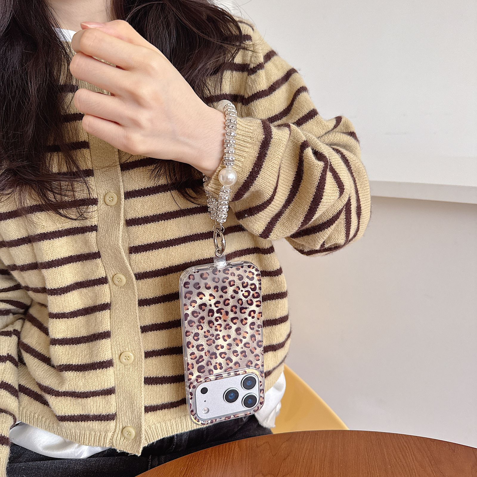 Leopard theme phone cases with charm for iPhone