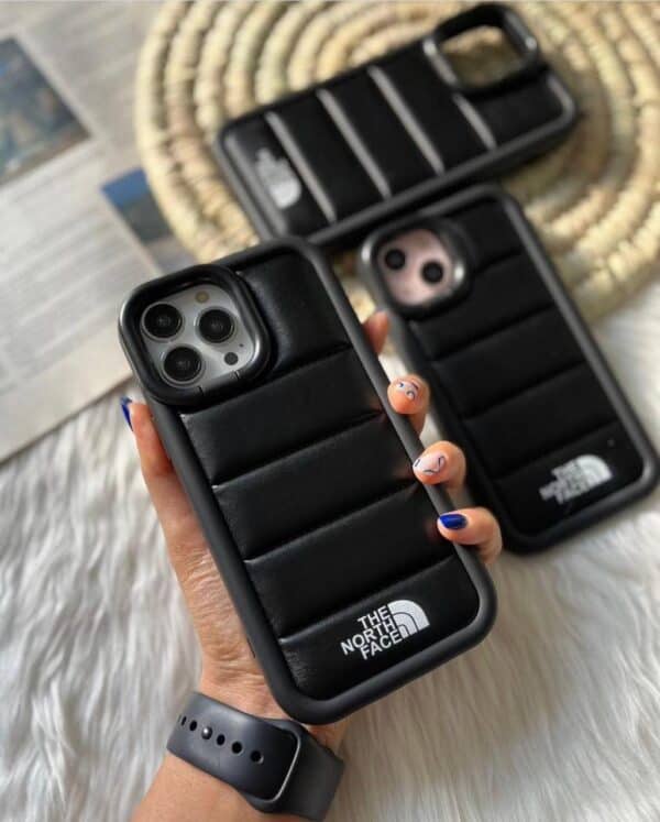 The North Face Handle Case available for iPhone 12 / 12 Pro - Black